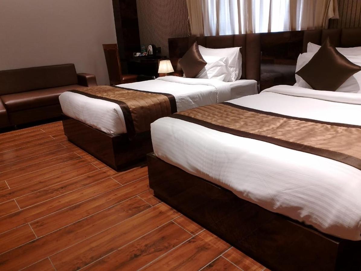 Hotel Suncity Palace Katihar Екстер'єр фото