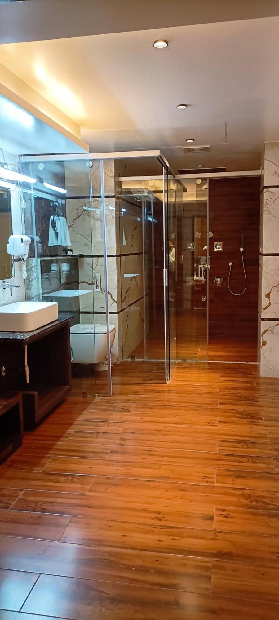 Hotel Suncity Palace Katihar Екстер'єр фото