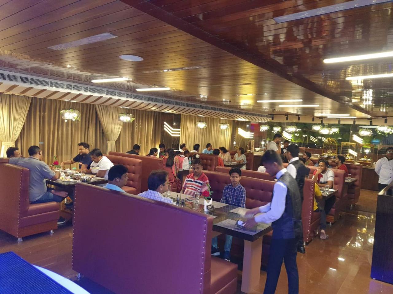 Hotel Suncity Palace Katihar Екстер'єр фото