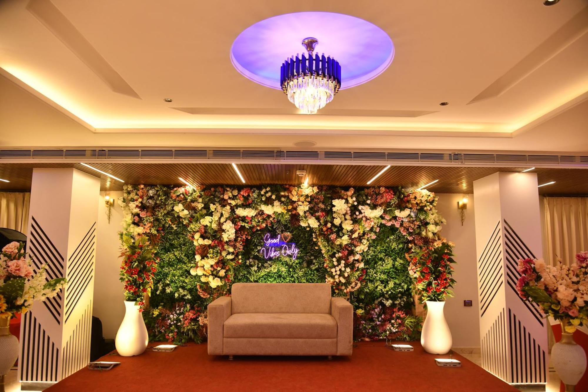 Hotel Suncity Palace Katihar Екстер'єр фото