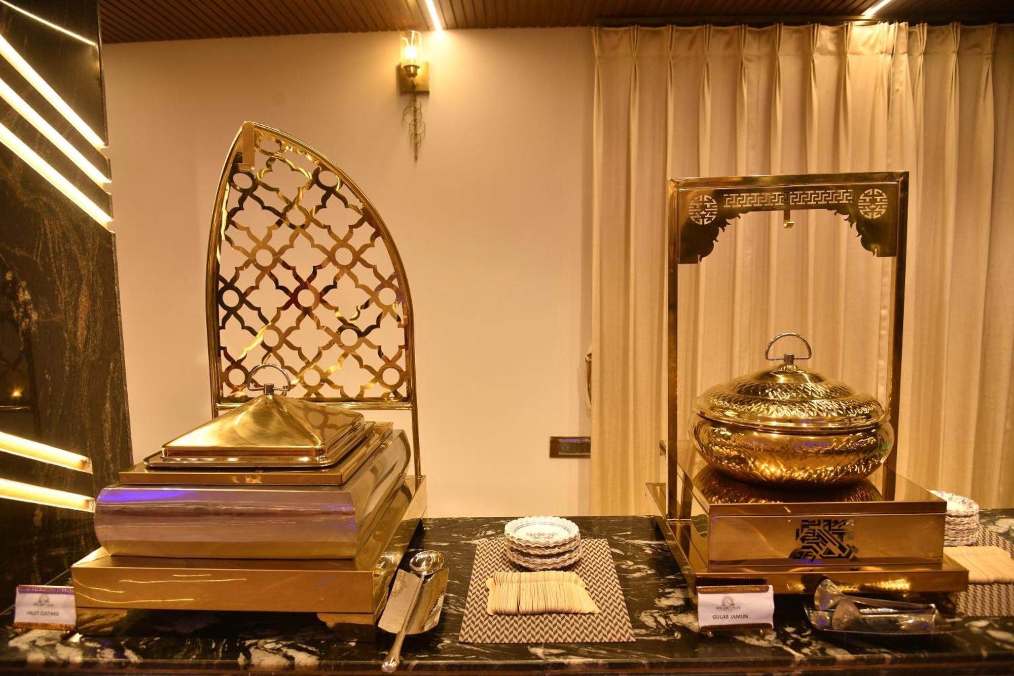 Hotel Suncity Palace Katihar Екстер'єр фото